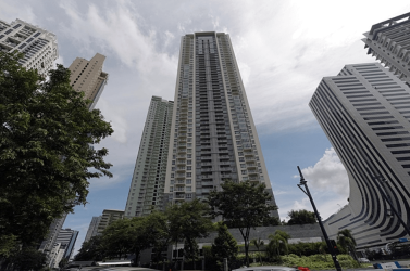 TWO SERENDRA ASTON unit for sale in makati land